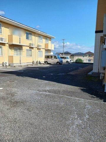 メゾンプレミールⅢの駐車場|駐車場です