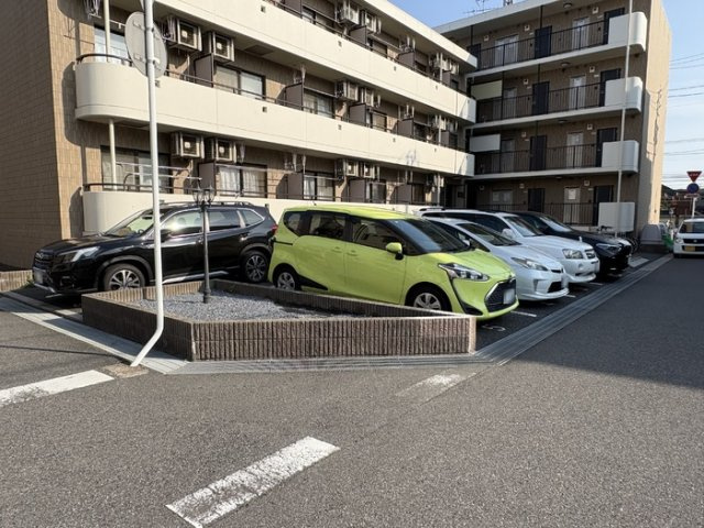 ベイグランデの駐車場|駐車場