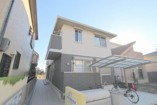 シェルティ宝塚の外観|外はこのようになっています