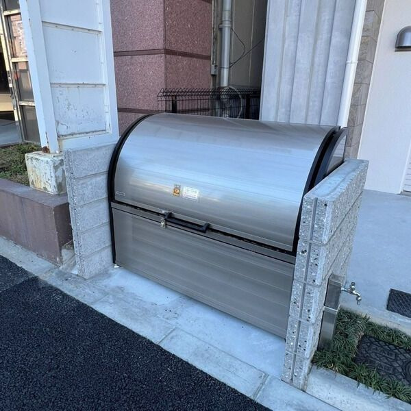 ONLYONE布施