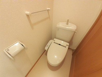 【トイレ】 | ミアマーユＢ | 清潔感のあるトイレです