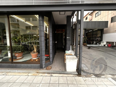 【エントランス】 | 境川三共ビル