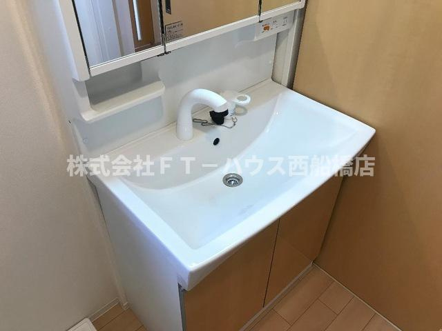 ウィステリア大野 Ｂの洗面所|洗髪洗面化粧台(イメージ)