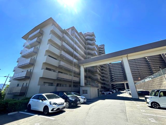 メゾンドールウイングヒルズ四番館