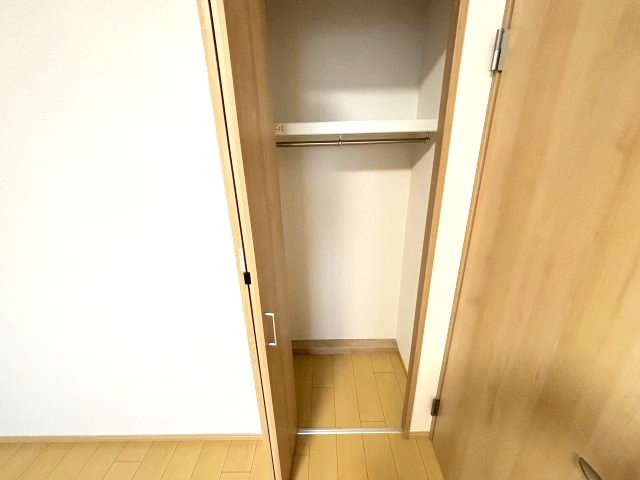 メゾンドールウイングヒルズ四番館の収納