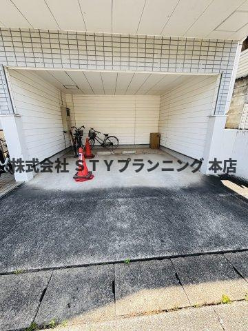 仲介手数料0円！ラフィーネ保呂町の駐車場