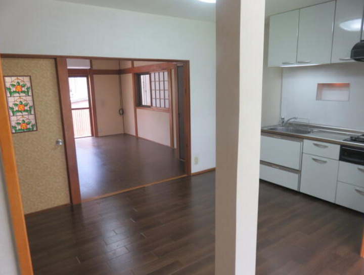 帝塚山6丁目戸建の内装