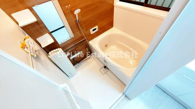 新座市道場２丁目戸建の浴室