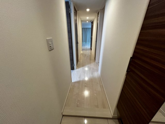 アルファステイツ西の土居の玄関