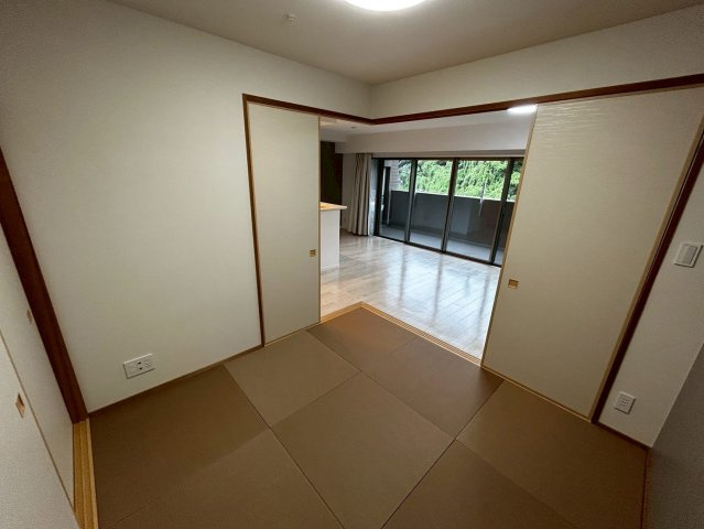 アルファステイツ西の土居の和室