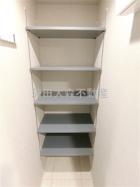エスティメゾン大森の収納