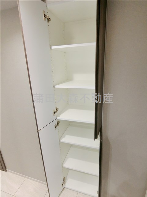 エスティメゾン大森の収納