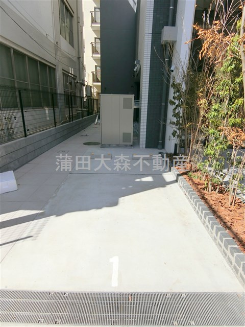 エスティメゾン大森の駐車場|敷地内平置き駐車場　空き状況等詳細はお問合せ下さい。