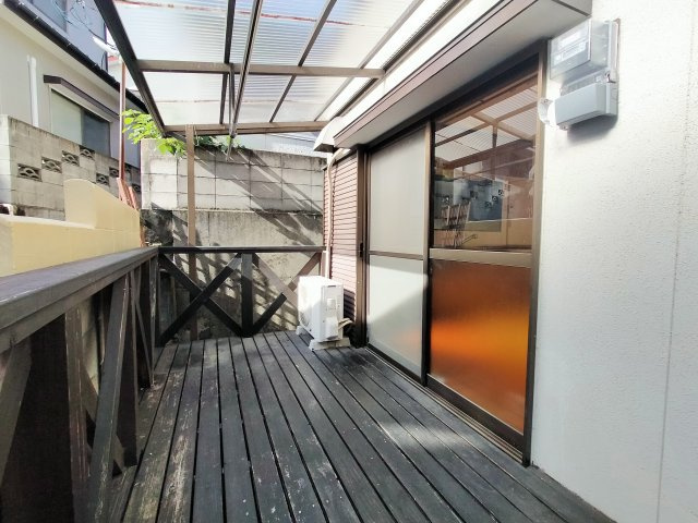 矢岳町　一戸建のバルコニー