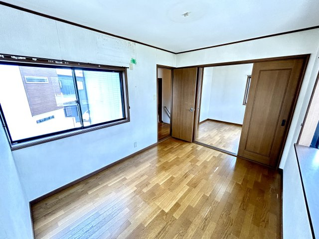 明石市大久保町松陰戸建の洋室