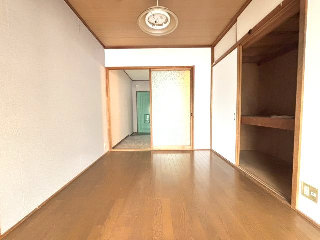 暁21　3号館の洋室