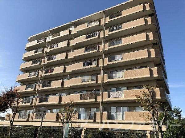 ライオンズステーションプラザ近江八幡壱番館の外観