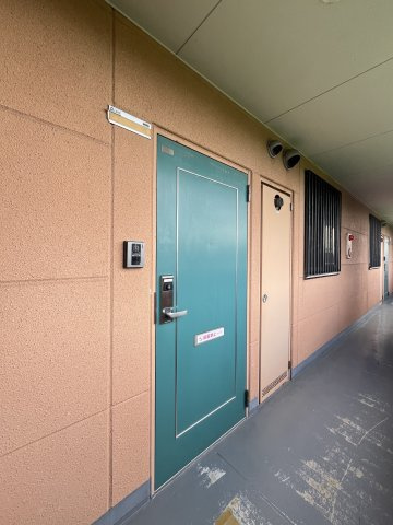 カーサ・オランジュの玄関