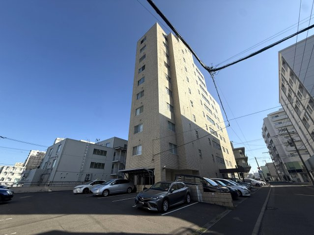 三和ハイツ本郷の外観