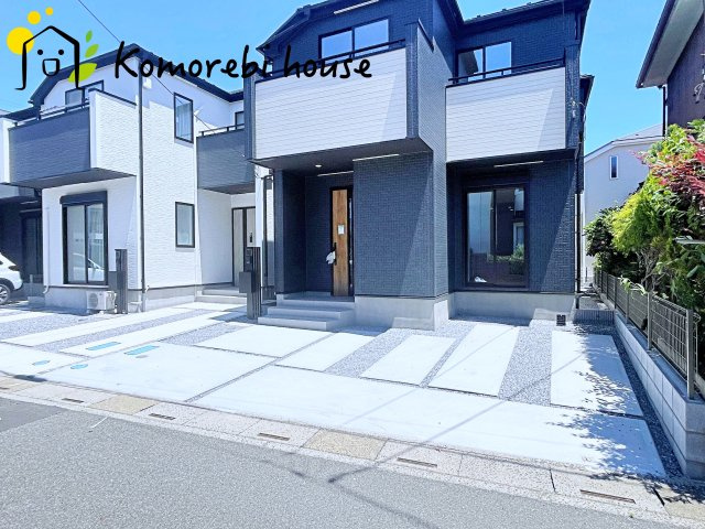 上尾市川　新築一戸建て　グラファーレ　03の駐車場|駐車場があるので、車を買う予定の方も安心です