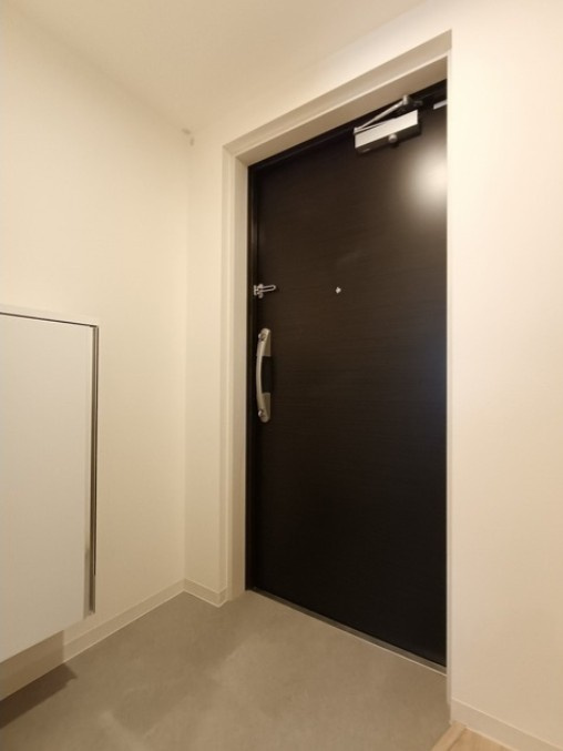 タスキsmart新大塚Ⅲの玄関