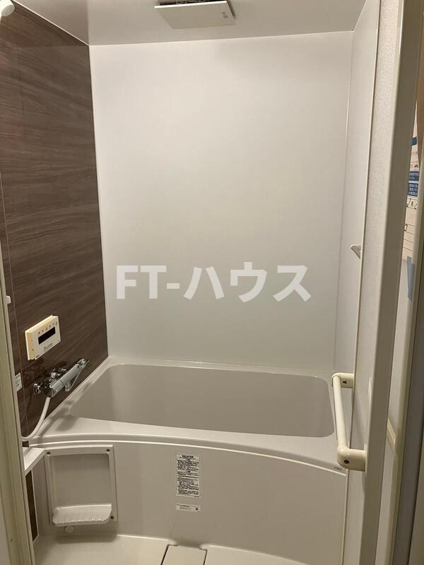 【リノベ古民家】セレーノ三山戸建の浴室