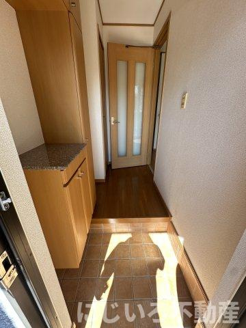 グレースガーデンBの玄関