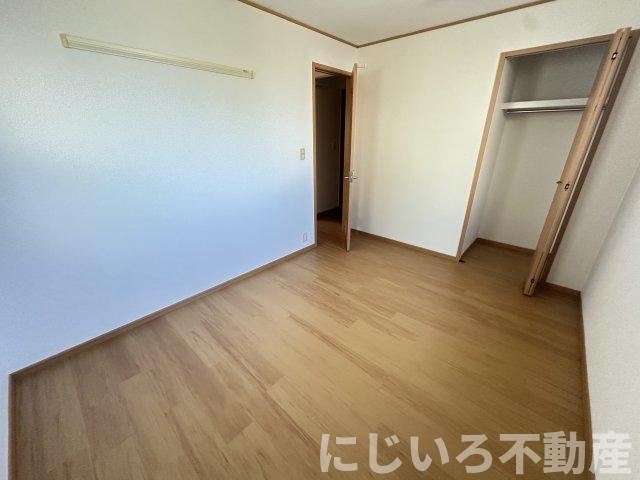 グレースガーデンBの居間・リビング