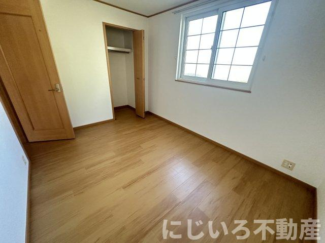 グレースガーデンBの寝室