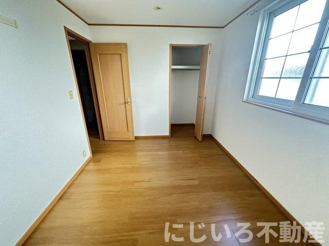 グレースガーデンAの居間・リビング