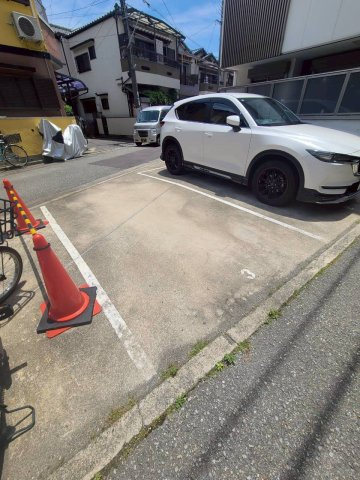 K's Court西宮北口の駐車場