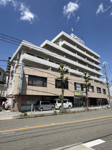 ハイツ菊水の外観