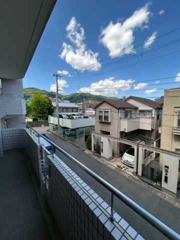 パレ・ルミエール岡本の展望