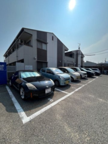 シーサイドSKYハイツの駐車場|カースペースがあります