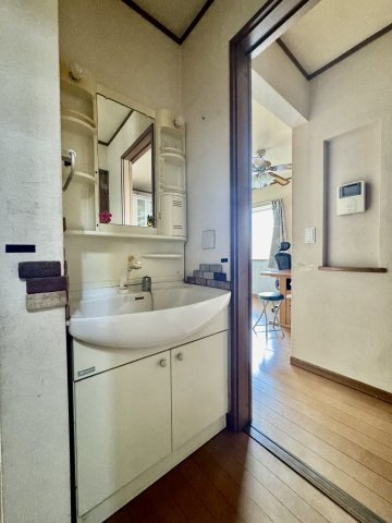 【独立洗面台】 | 東大和市南街3丁目/中古戸建　全1棟