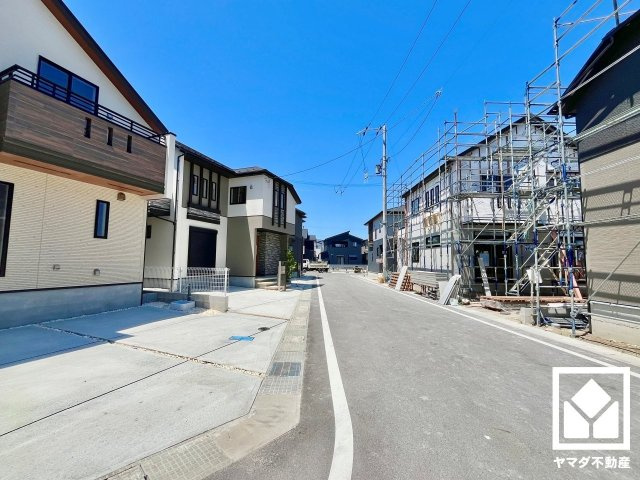 大津市雄琴５丁目　2期　8号棟の前面道路含む現地写真|5月30日　現地写真更新