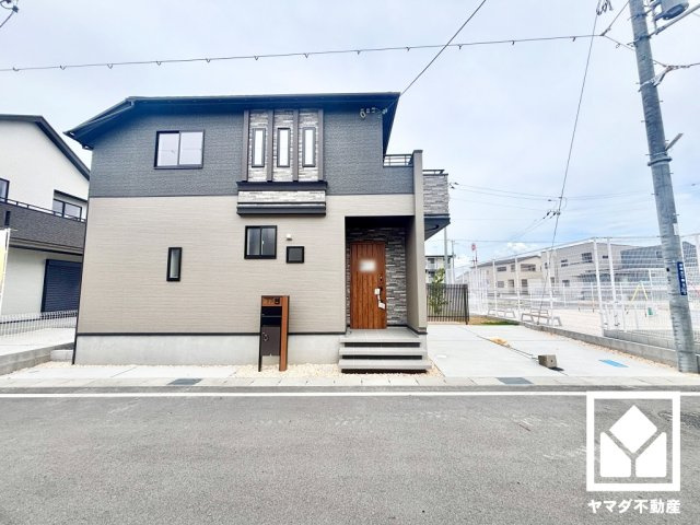 大津市雄琴５丁目　2期　8号棟の外観