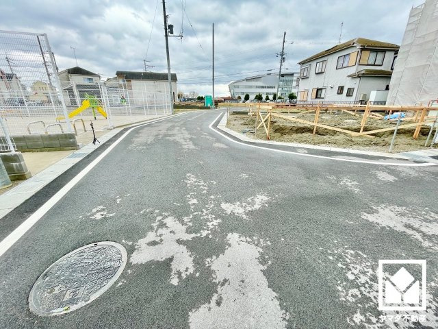 大津市雄琴５丁目　2期　8号棟の前面道路含む現地写真|3月24日　現地写真更新
