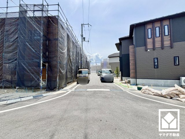 大津市雄琴５丁目　2期　6号棟の前面道路含む現地写真|5月12日　現地写真更新