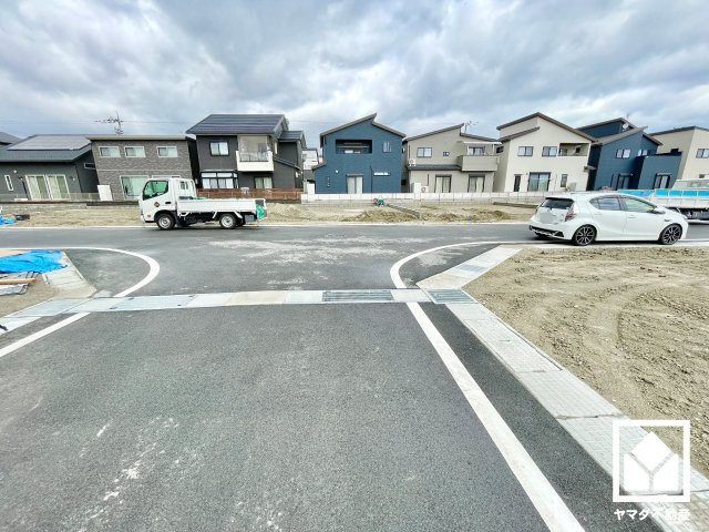 大津市雄琴５丁目　2期　6号棟の前面道路含む現地写真|3月24日　現地写真更新
