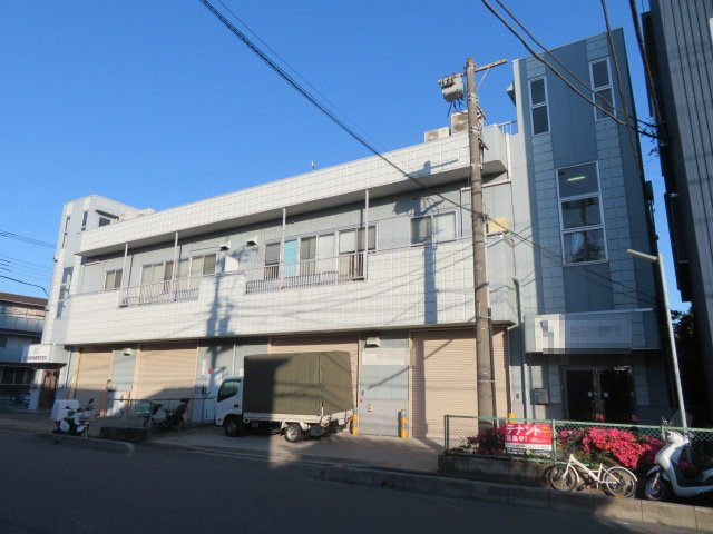 戸田市笹目４丁目の倉庫