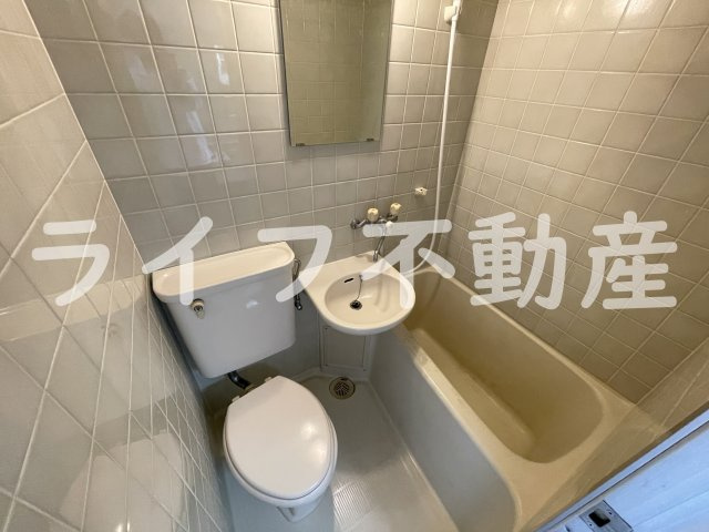 ベルハイム長瀬駅前の浴室|ゆったり過ごせるお風呂です