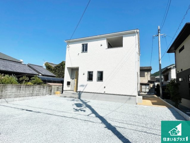 西脇市西脇　第12期　新築一戸建ての外観|安心の10年保証！外観を美しく保ち、雨水で汚れを落とします！気になることがありましたら、お気軽にお問い合わせください！