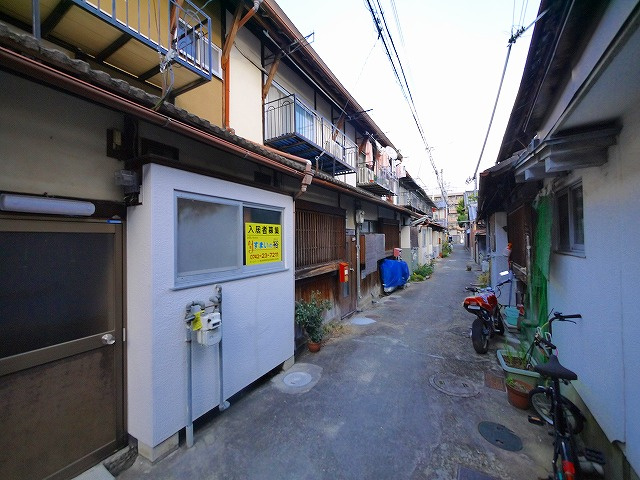 北袋町貸家のその他