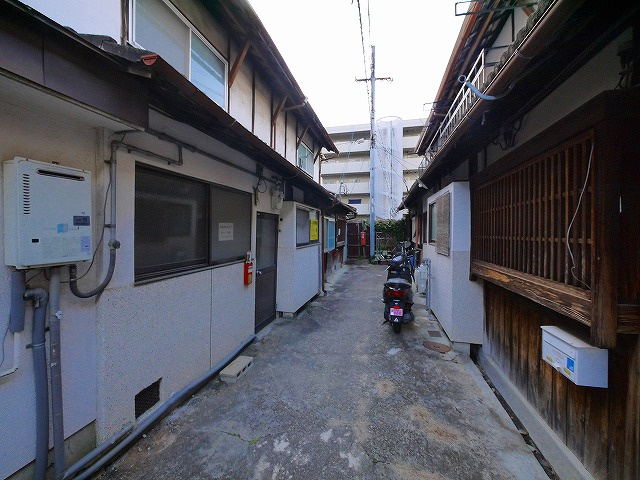 北袋町貸家のその他