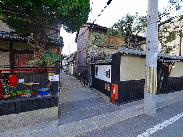 北袋町貸家のその他