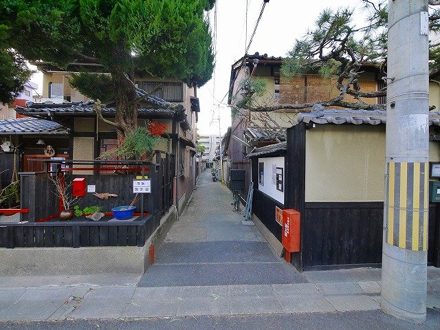 北袋町貸家のその他