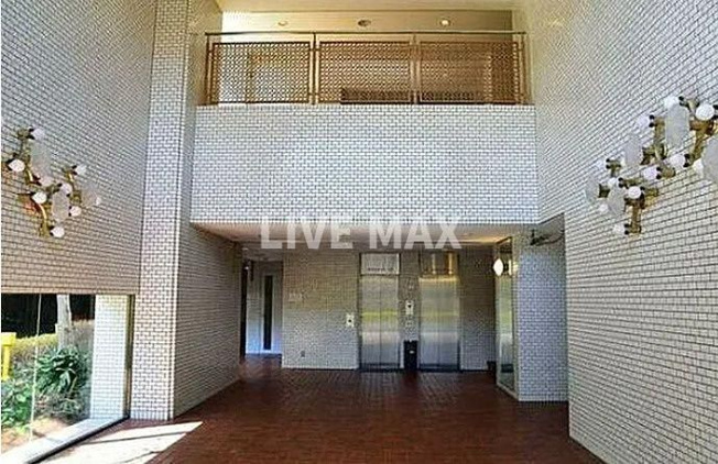 【ロビー】三越ゼームス坂マンション