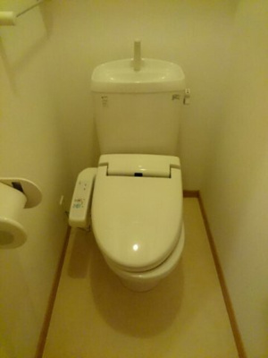 【トイレ】 | エトワールバレーⅠ | ゆったりとした空間のトイレです