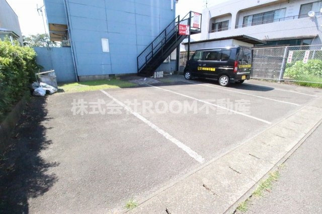 コンフォートぱんぷきんの駐車場